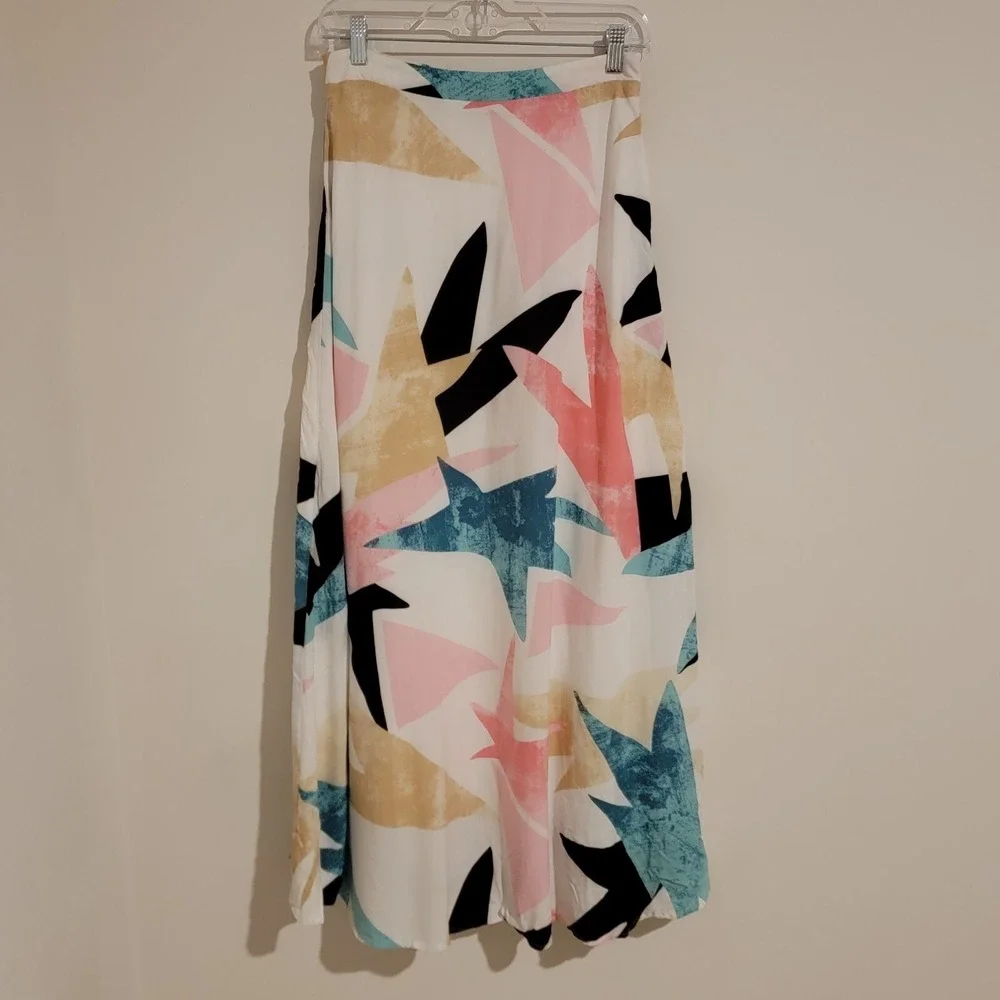 Lulus‎ Maxi Skirt Size Medium Colorful Stretch Long Skirt Resort Wear Vacation
